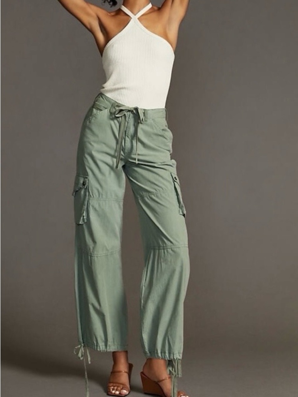 Anthropologie Pilcro High Rise Wide Leg Cargo
Pants in Sage Size 28